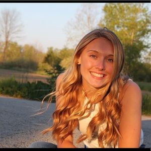 Meet your Posher, Skyley